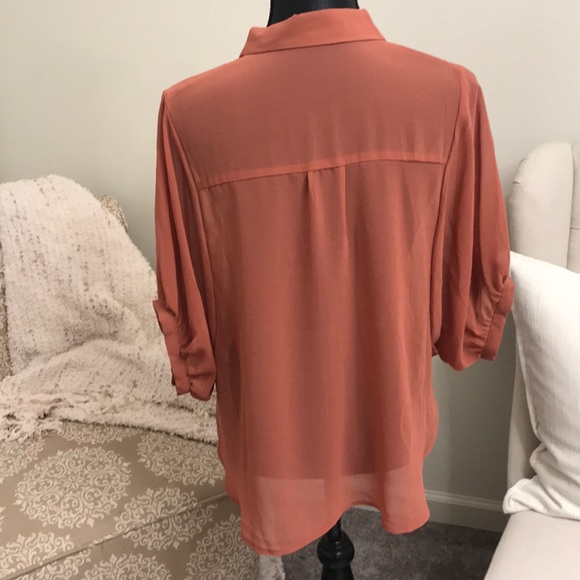 Rust colored blouse - Picture 5 of 8